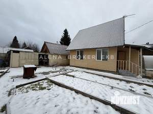 Дом 80м&sup2;, 2-этажный, участок 5 сот.  