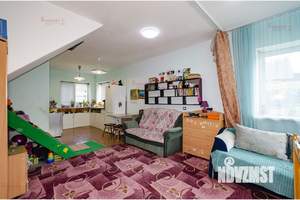 Коттедж 244м&sup2;, 2-этажный, участок 5 сот.  