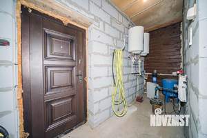 Дом 98м², 2-этажный, участок 8 сот.  