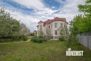 Коттедж 504м², 2-этажный, участок 31 сот.  