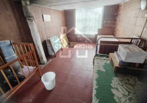 Дом 40м², 2-этажный, участок 6 сот.  