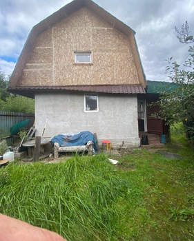 Дом 40м², 2-этажный, участок 10 сот.  