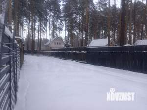 Дом 100м&sup2;, 2-этажный, участок 10 сот.  