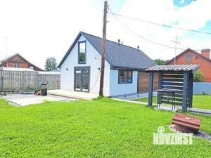 Дом 72м², 2-этажный, участок 10 сот.  