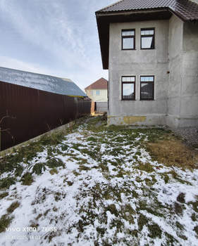 Дом 178м², 2-этажный, участок 5 сот.  