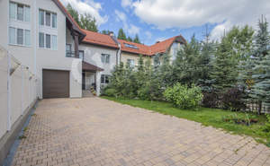 Дом 250м², 3-этажный, участок 4 сот.  