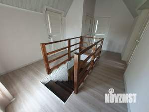 Коттедж 180м², 2-этажный, участок 6 сот.  