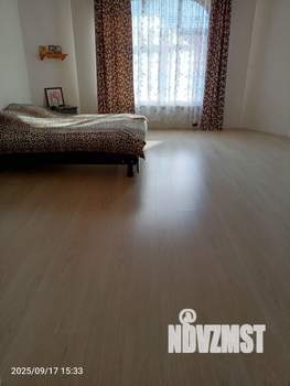 Коттедж 215м², 2-этажный, участок 11 сот.  