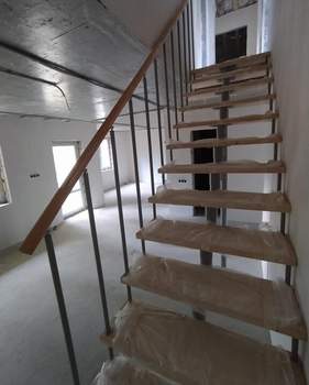 Дом 150м², 2-этажный, участок 8 сот.  