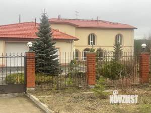 Коттедж 1100м², 3-этажный, участок 89 сот.  