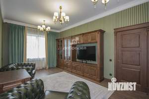 Коттедж 400м², 3-этажный, участок 17 сот.  