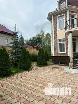 Коттедж 726м&sup2;, 3-этажный, участок 25 сот.  