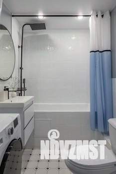 Студия квартира, посуточно, 30м2, 20/28 этаж