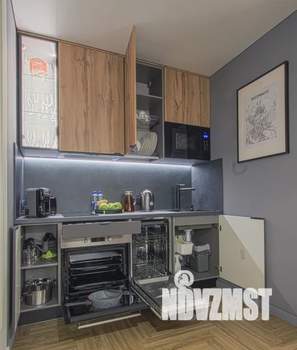 1-к квартира, посуточно, 42м2, 33/33 этаж