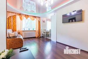 2-к квартира, посуточно, 44м2, 1/1 этаж