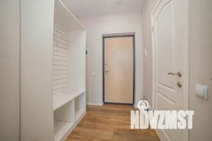 2-к квартира, посуточно, 40м2, 21/25 этаж