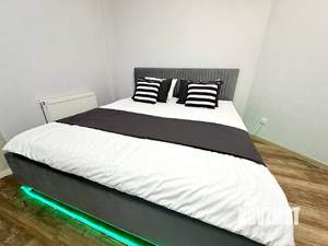 1-к квартира, посуточно, 48м2, 13/25 этаж