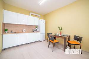 1-к квартира, посуточно, 44м2, 1/1 этаж