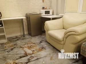 Студия квартира, посуточно, 25м2, 1/9 этаж