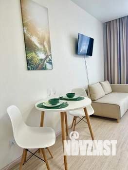 Студия квартира, посуточно, 30м2, 22/28 этаж