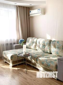 1-к квартира, посуточно, 50м2, 1/1 этаж