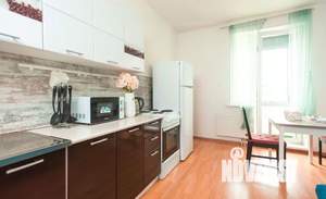 2-к квартира, посуточно, 68м2, 1/1 этаж