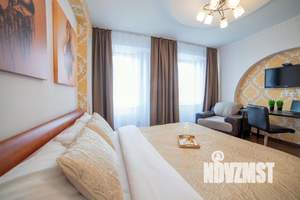 1-к квартира, посуточно, 65м2, 1/1 этаж