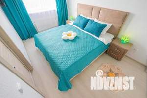 1-к квартира, посуточно, 37м2, 8/24 этаж