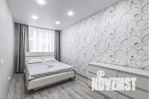 1-к квартира, посуточно, 40м2, 14/35 этаж