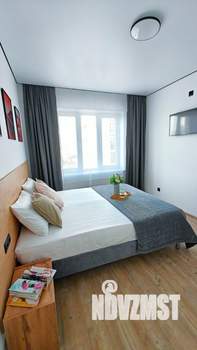 1-к квартира, посуточно, 40м2, 9/30 этаж