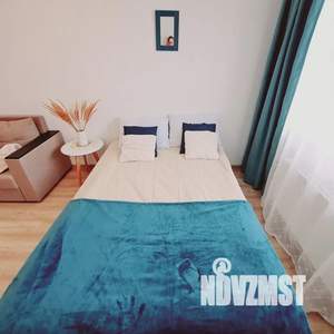 1-к квартира, посуточно, 36м2, 7/16 этаж