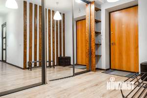 2-к квартира, посуточно, 77м2, 1/1 этаж