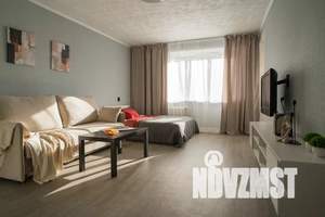 1-к квартира, посуточно, 40м2, 7/12 этаж