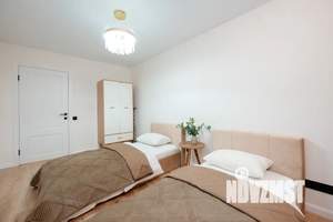 2-к квартира, посуточно, 74м2, 20/35 этаж