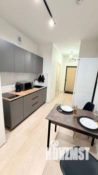 Студия квартира, посуточно, 36м2, 12/25 этаж