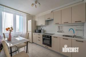 2-к квартира, посуточно, 50м2, 1/1 этаж