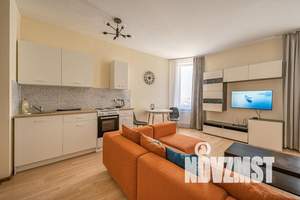 2-к квартира, посуточно, 65м2, 20/25 этаж