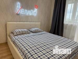 1-к квартира, посуточно, 42м2, 3/17 этаж