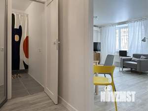 Студия квартира, посуточно, 38м2, 1/6 этаж