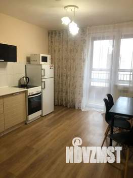 1-к квартира, посуточно, 36м2, 6/26 этаж