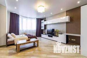 1-к квартира, посуточно, 50м2, 13/25 этаж