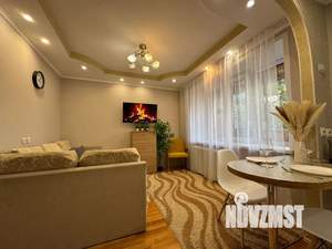 1-к квартира, посуточно, 42м2, 3/9 этаж