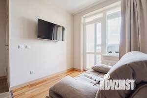 1-к квартира, посуточно, 31м2, 25/31 этаж