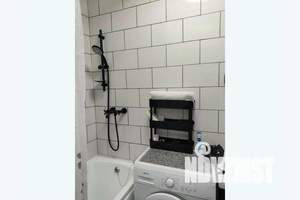 1-к квартира, посуточно, 40м2, 4/10 этаж