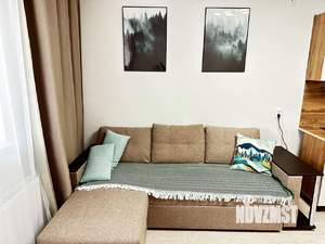 Студия квартира, посуточно, 27м2, 12/25 этаж