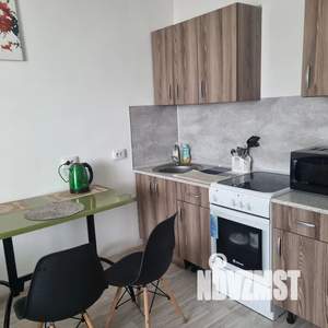 Студия квартира, посуточно, 30м2, 10/11 этаж