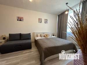 Студия квартира, посуточно, 25м2, 18/33 этаж