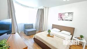 1-к квартира, посуточно, 40м2, 1/1 этаж