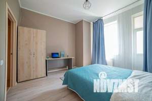 2-к квартира, посуточно, 77м2, 3/20 этаж