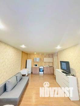 1-к квартира, посуточно, 38м2, 1/1 этаж